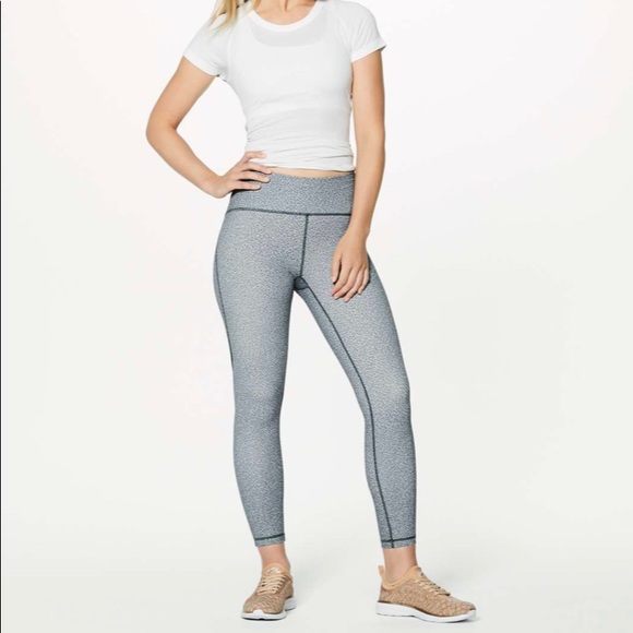Lululemon train times 7/8 pant 4 white black - Picture 5 of 10
